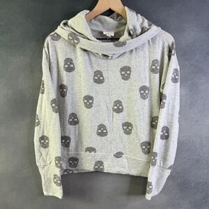 Gray Skull Print Pullover Sweater Women’s M Halloween Cozy Cowl Neck Long Sleeve